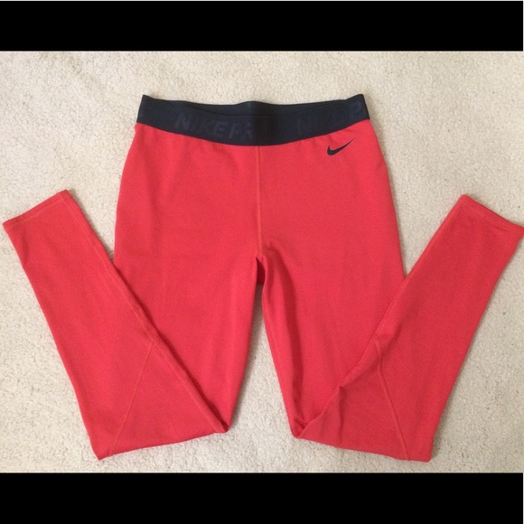 NIKE PRO Dri-Fit HyperWarm Training Tights - Picture 2 of 7